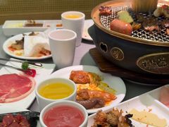 -山焱·炭火自助烤肉(周浦万达店)
