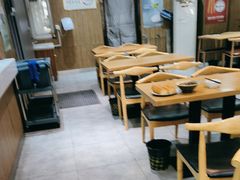-三好食堂(煎饺·馄饨·肉饼米线·盛世广场店)