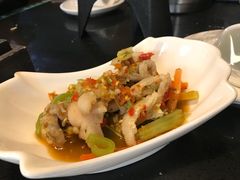 酸辣凤爪-鸣记脆皮烤鱼·海鲜烤鱼(三八广场店)