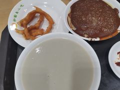 -护国寺小吃(中关村店)