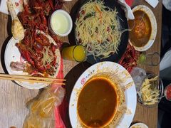 -叶派龙虾•招牌香辣蟹·海鲜(中海国际店)