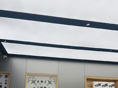 -DJI大疆(深圳华强北曼哈授权体验店)