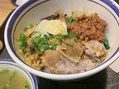 -云阿蛮云南生烫牛肉米线(奉贤路店)