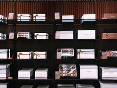 -Laderach 莱德拉(上海环贸iapm店)