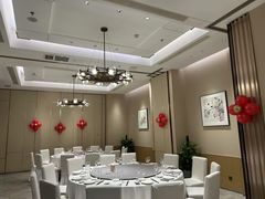 -泓历皇朝酒店(东亭店)
