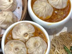 -馋三尺蟹粉小笼(人民广场店)