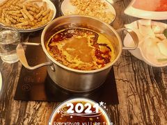 -云中捞高空旋转餐厅(商茂世纪广场店)