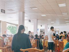 大堂-明升萝卜汤