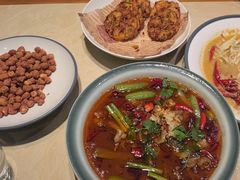 -杨氏青龙虾·羊蝎子(珠江路店)