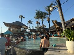 -FINNS Beach Club