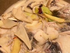 -滇香肴·云南菜蒸汽石锅鱼(云南北路店)