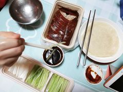 酥不腻烤鸭-小大董·烤鸭(凤凰汇店)