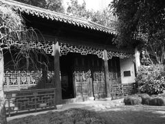 -汇龙潭
