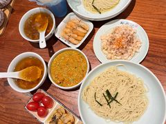 -裕兴记•蟹黄面馆(人民广场店)