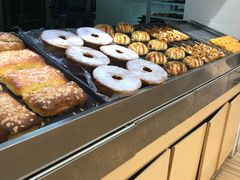 -好利来(彩香店)