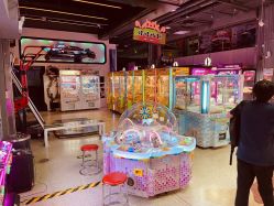 -嗨翻Hi-Fun竞技主题乐园·蹦床团建生日聚会(五棵松华熙店)