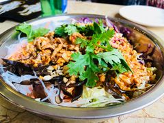 -喝丢一只鞋辣炒海鲜小烧烤(三八广场店)