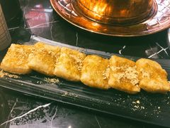 -巴四老城区炭火蛙锅(张江店)