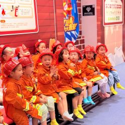 -奈尔宝家庭中心·亲子餐厅(华采天地店)