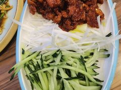 -合合春饼·酱骨·东北菜(潘家园店)