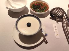 -洋房火锅(上海新天地南北里店)