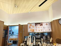 -银座仁志川·生吐司专门店(香港广场店)