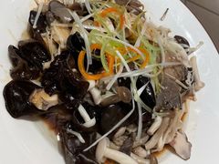 -吴记酱骨炖菜馆(西大直街店)