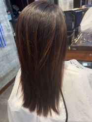点击看大图 -T.1 hair salon烫染接发