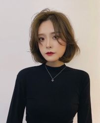 -丝语萱形象