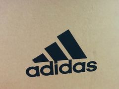 -阿迪达斯(武林银泰三叶草店)