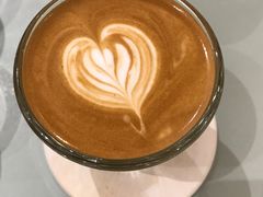 Flat&nbsp;White-Onirii Coffee(长乐路店)