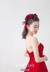 -Lady  Jane高端婚纱礼服馆