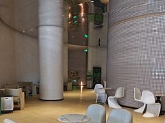 -涨巢·潮玩水疗局