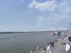 -人民防洪胜利纪念塔