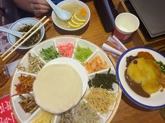 -怪噜范·老贵阳街头名小吃(鸿通城店)