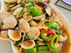 -覃记海鲜美食餐厅