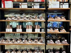 -Laderach 莱德拉(上海环贸iapm店)