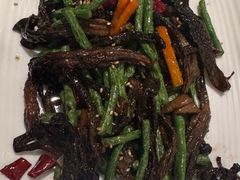 -闫府私房菜·老字号(恒隆店)