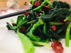 果仁菠菜-秦香陕西食府(华贸天地店)