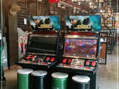 -喝丢一只鞋辣炒海鲜小烧烤(三八广场店)