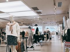 -美特斯邦威(新天地购物中心店)