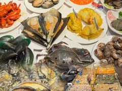 -领鲜活海鲜榴莲自助火锅(东门店)