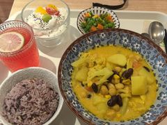 -轻蔬不用等·素食(江苏路店)