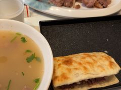 -高玛纳驴肉火烧(一世界店)