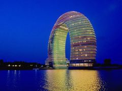 -湖州太湖旅游度假区-月亮广场