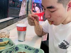-老新隆牛肉锅贴(新街口店)