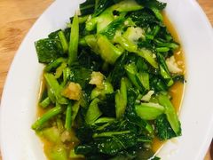 清炒芥蓝-云南餐厅