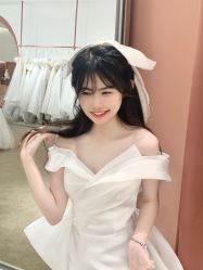 -派丽莫Pellimo原创设计婚纱品牌