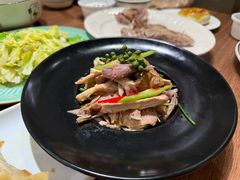 -贯贯吉·清真餐厅(浙江中路店)