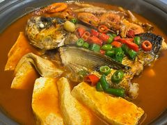 -新天明砂锅鱼头煲